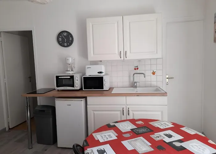 Promo F2 Wifi Sur * 쿠르쇨 쉬르 메르